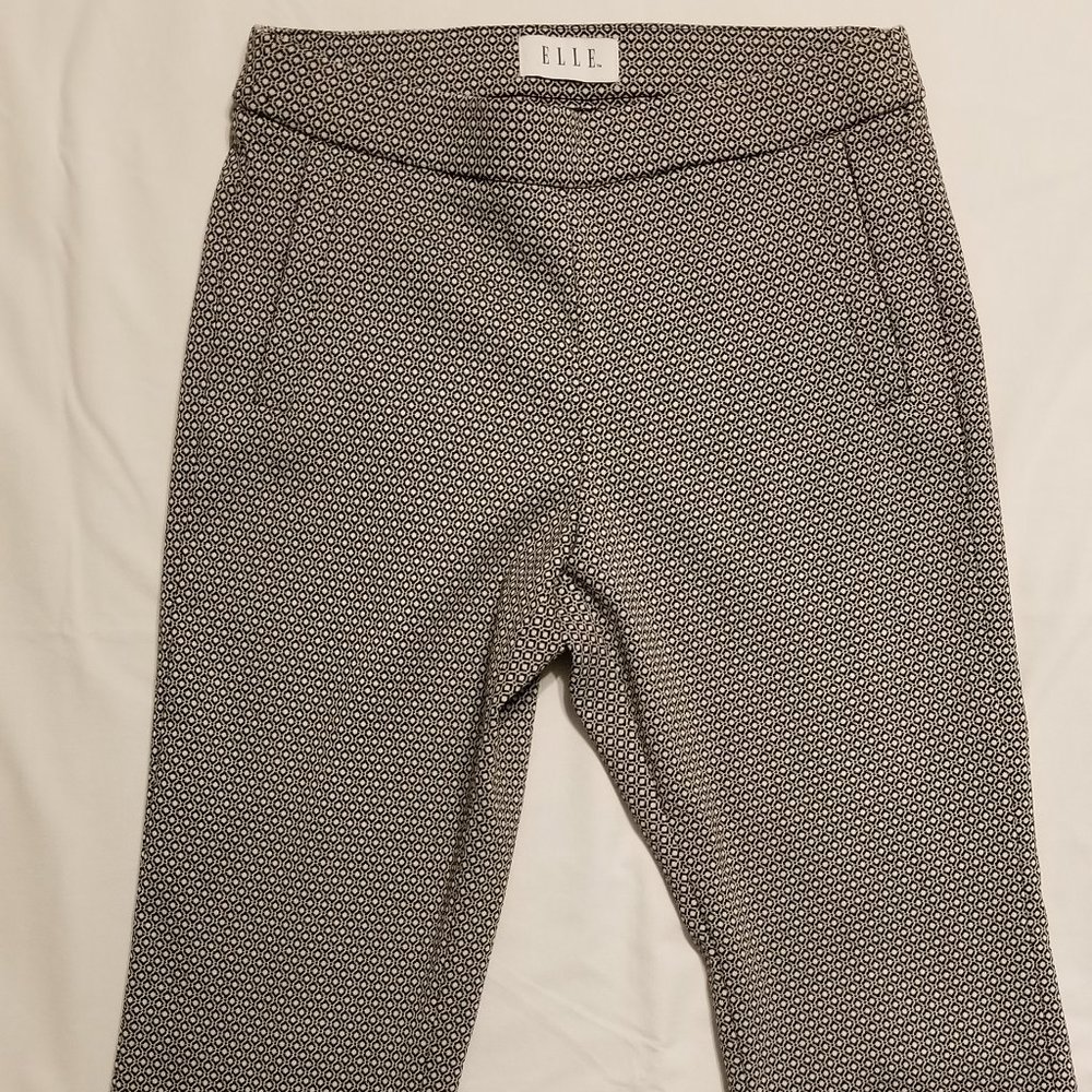 Elle Women’s Pull-on Capri Trouser Size Small